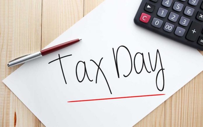 Tax Day IRS podatki