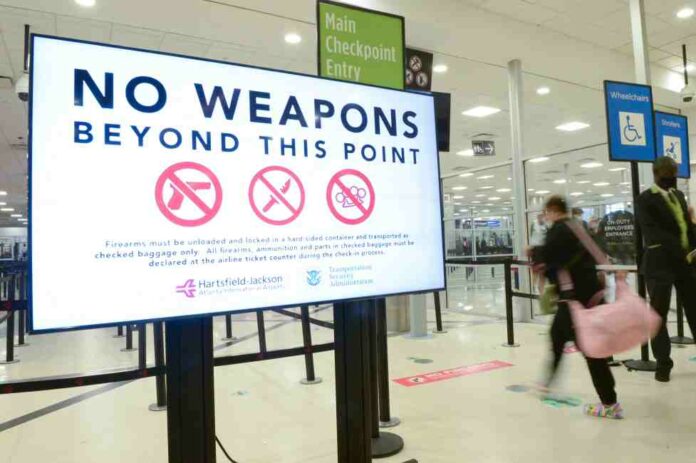 broń lotnisko TSA